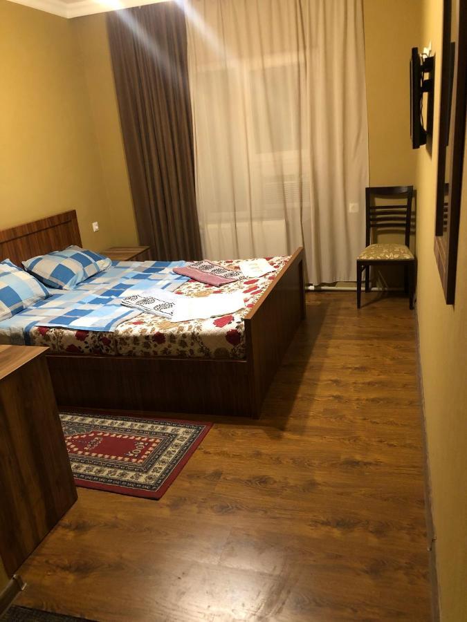 Hotel Nikea Paradiso 쿠타이시 외부 사진